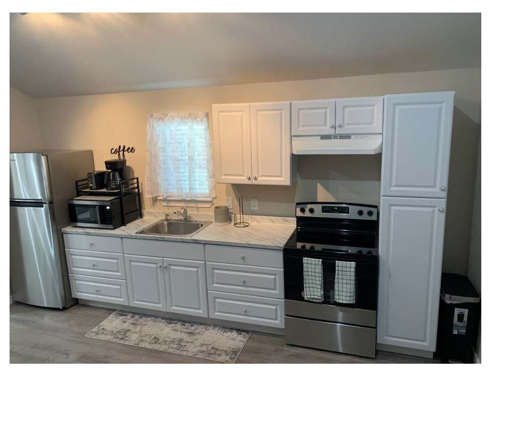 Wren D full kitchen and appliances