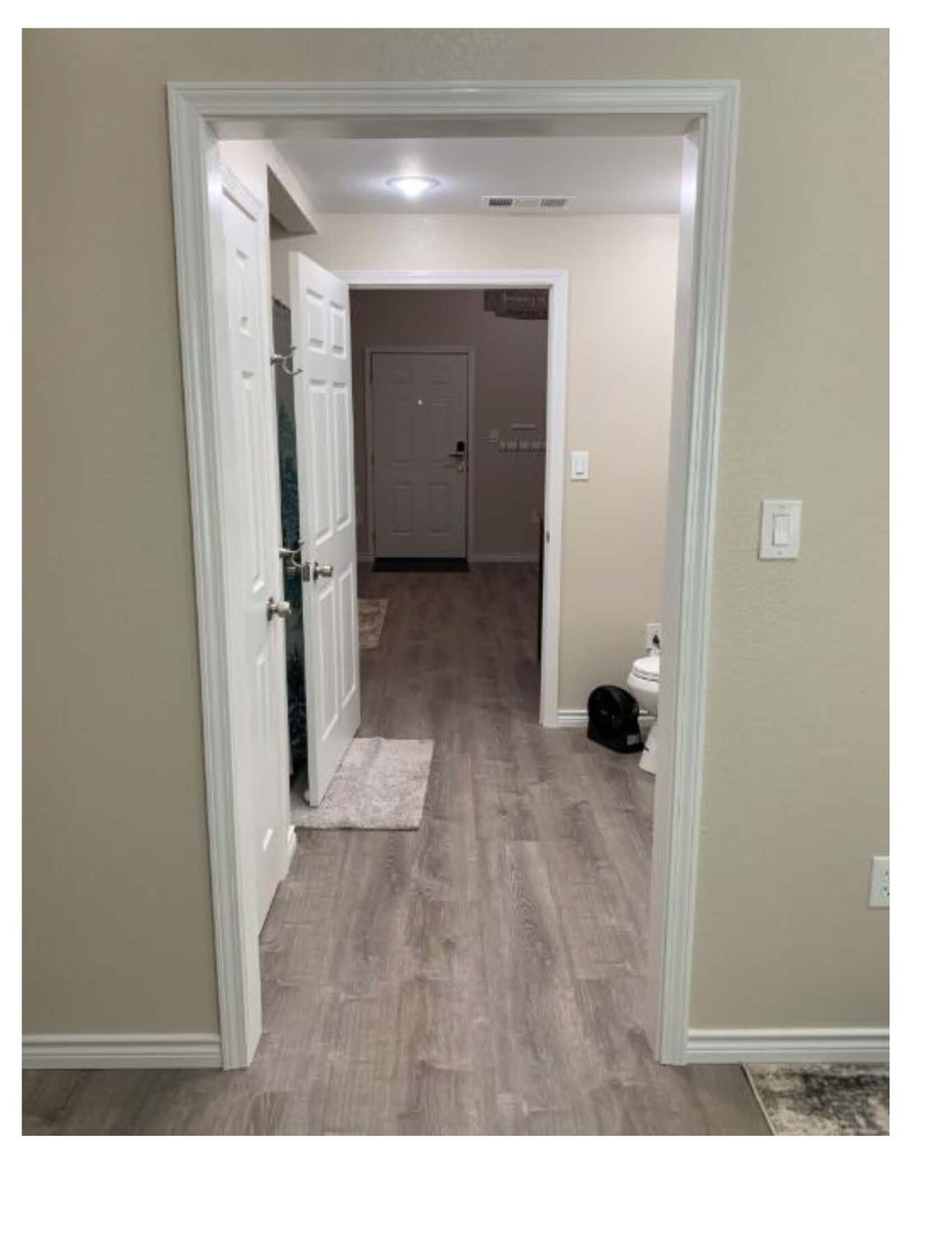 Wren D interior hallway and room layout