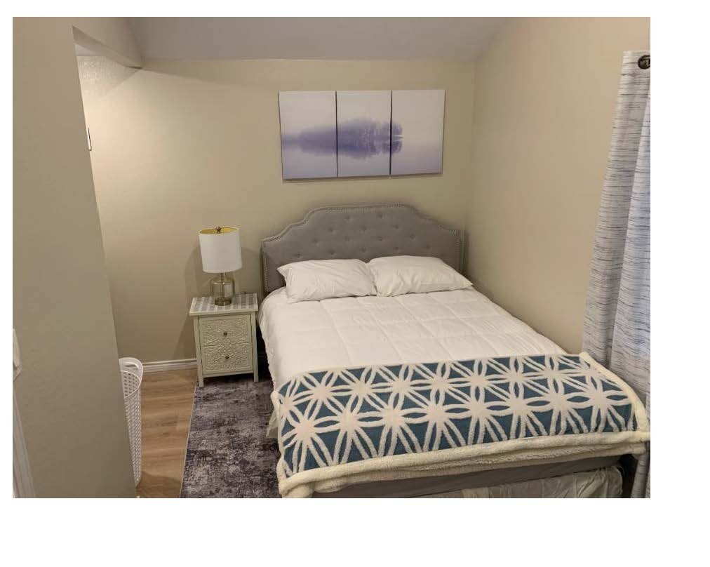 Wren E bedroom