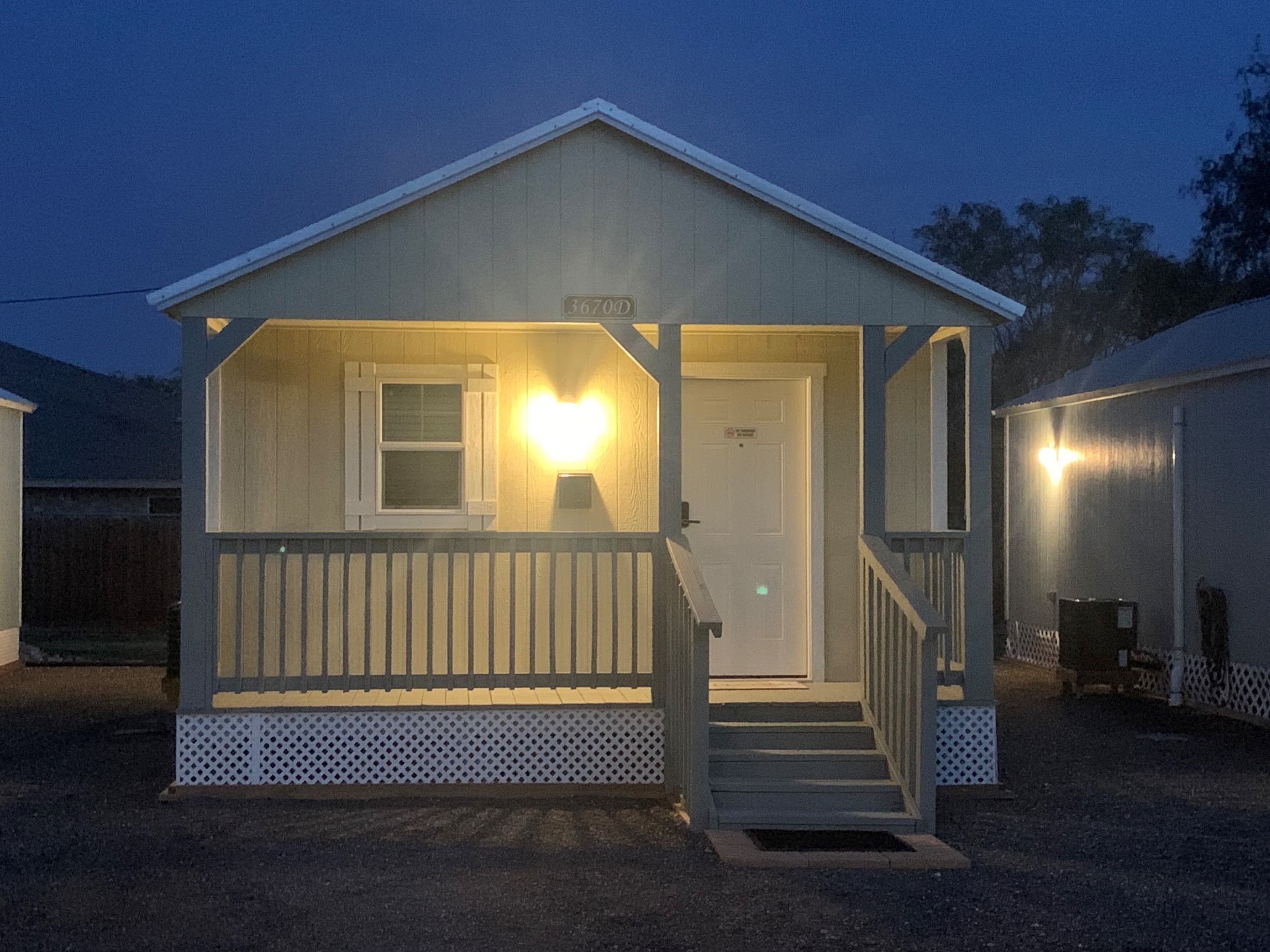 Why Furnished Rentals in <em style="color:var(--ember)">Robstown TX</em> Are in High Demand